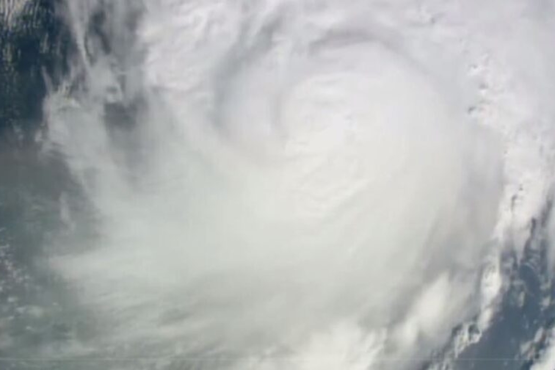 Κίνα | Πλησιάζει ο τυφώνας Σάολα - Κλείνουν γραφεία, καταστήματα και σχολεία