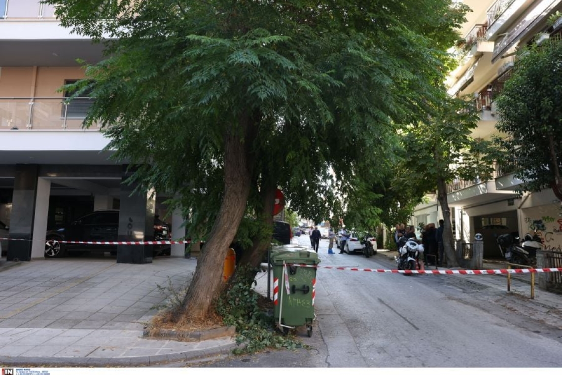Κηδεύτηκε ο 38χρονος γυναικοκτόνος της Θεσσαλονίκης - «Ο γιος μας ήταν ένας άγγελος» λέει η μητέρα του